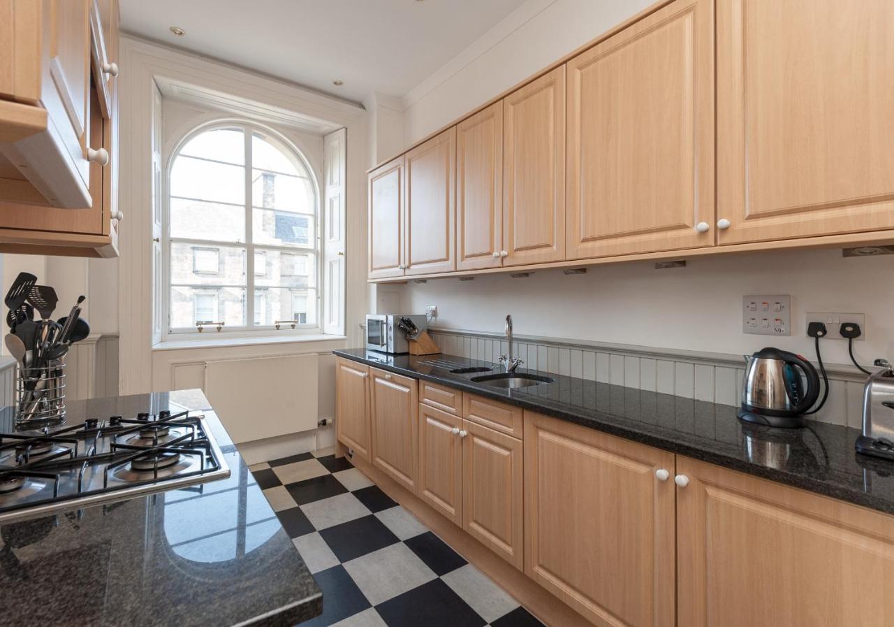 Parliament Sq Apartment เอดินบะระ ภายนอก รูปภาพ