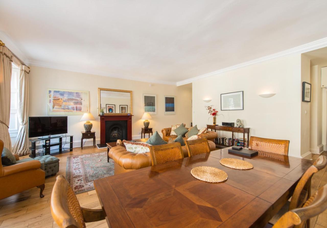 Parliament Sq Apartment เอดินบะระ ภายนอก รูปภาพ