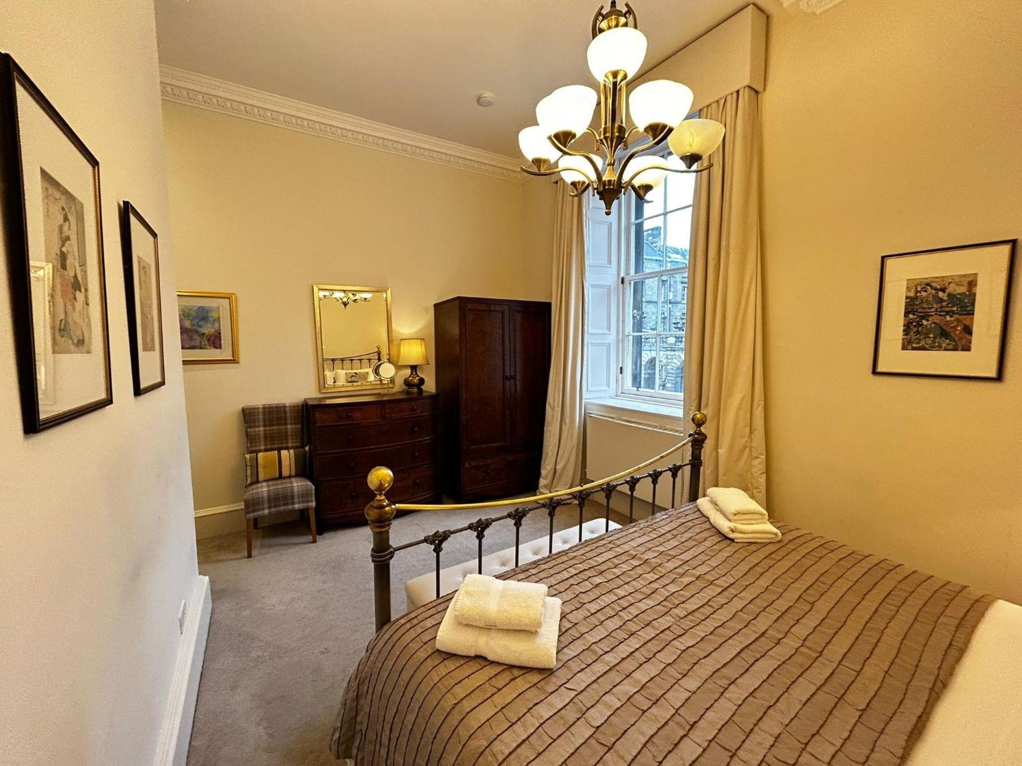 Parliament Sq Apartment เอดินบะระ ภายนอก รูปภาพ