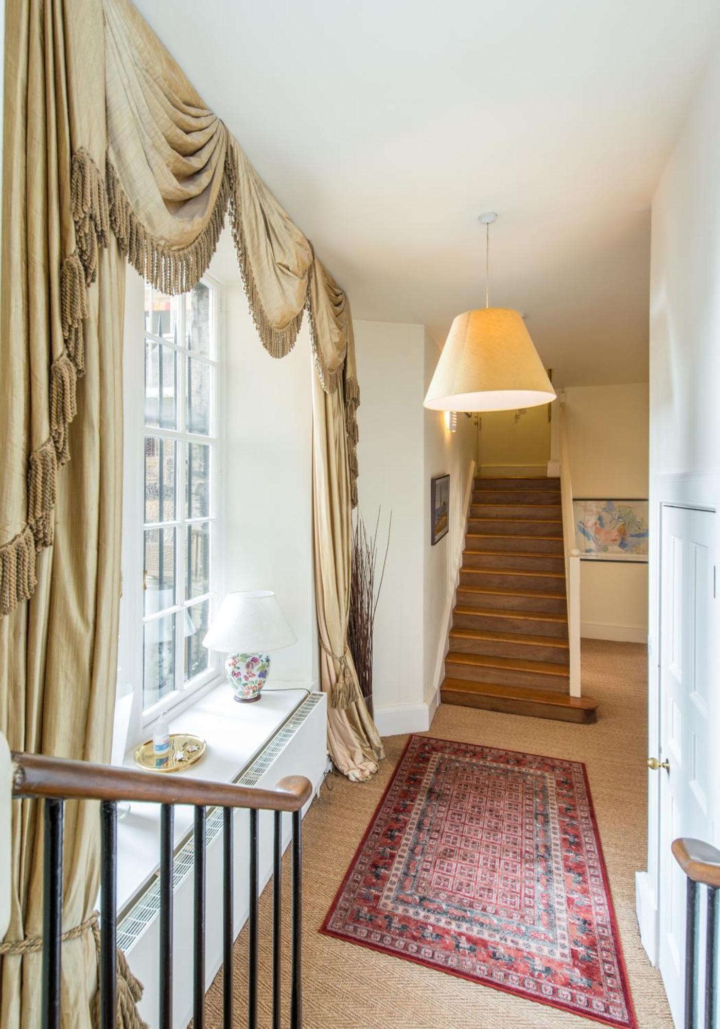 Parliament Sq Apartment เอดินบะระ ภายนอก รูปภาพ