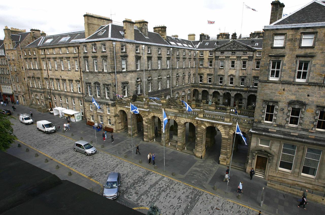Parliament Sq Apartment เอดินบะระ ภายนอก รูปภาพ